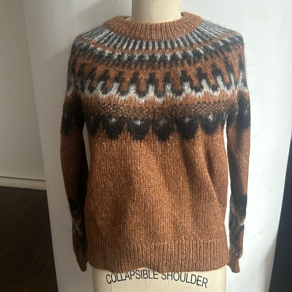 ALC Sweater size small